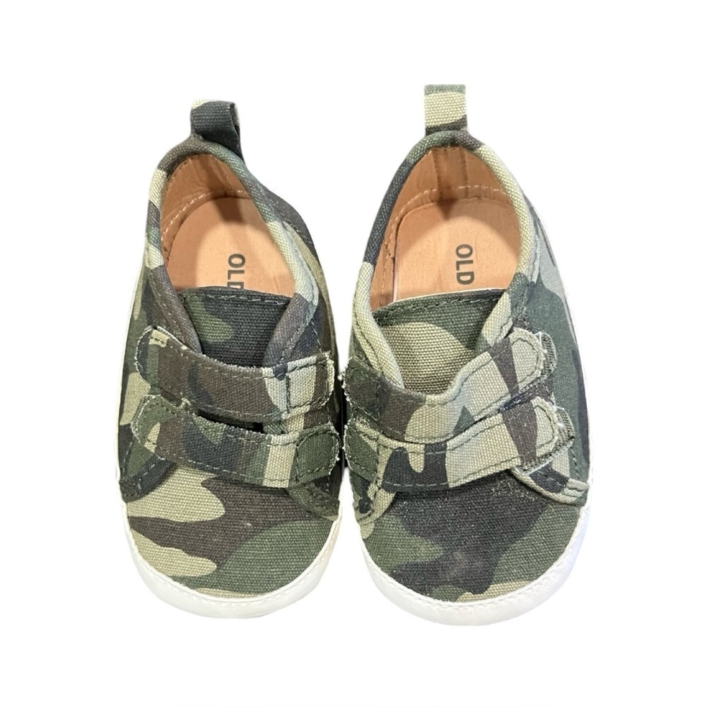 Old Navy Unisex Double-Strap Camo Sneakers for Baby